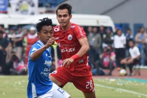 Lanjutan Liga 1 2022-2023 : Polisi Kawal Ketat Laga Persib Bandung Lawan Persija Jakarta