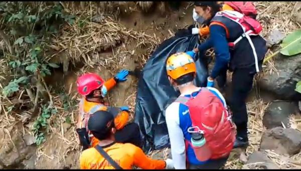 Hilang 10 Hari, Warga Ponorogo Ditemukan Tewas Didalam Hutan