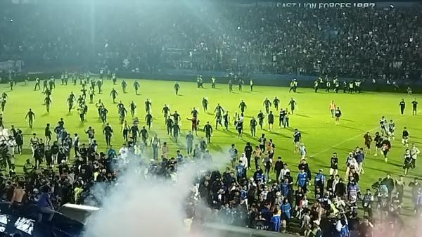 Tragedi Sepak Bola Indonesia, 127 Orang Tewas dalam Kerusuhan di Stadion Kanjuruhan