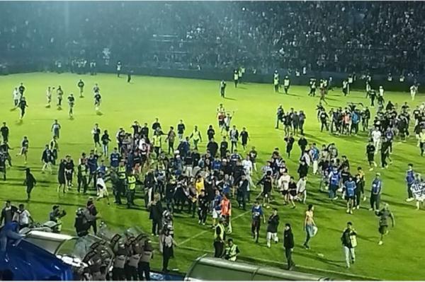 BREAKING NEWS ! Sanksi Berat Ancam Arema FC, Buntut Kericuhan di Stadion Kanjuruhan