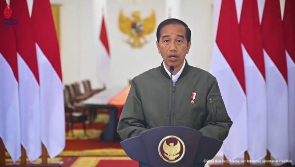 Tragedi Stadion Kanjuruhan Malang, Presiden Joko Widodo Hentikan Liga 1
