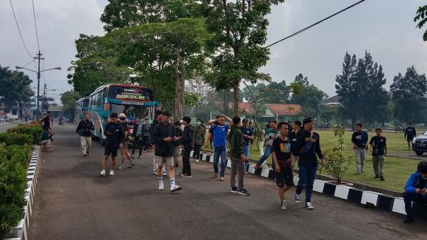 Bobotoh Pasrah, Laga Persib vs Persija Batal Digelar di GBLA Bandung