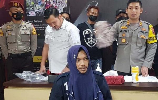 Modus Pakai Daster untuk Kelabui CCTV, Polisi Tangkap Pria Pembobol Brangkas Kafe di Semarang