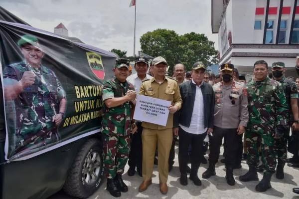 Tinjau Lokasi Gempa Taput, Pangdam Mayjen TNI Daniel Chardin Temui Warga