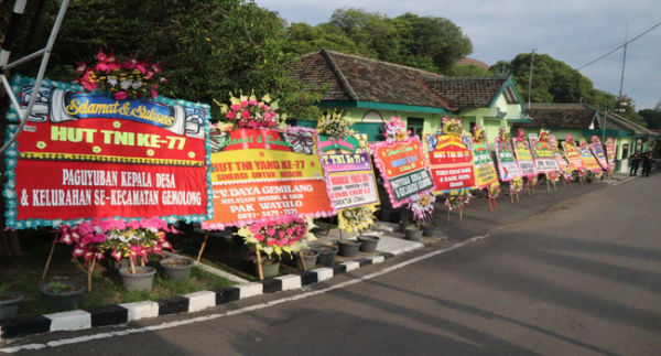 HUT TNI, Karangan Bunga Banjiri Makodim Sragen