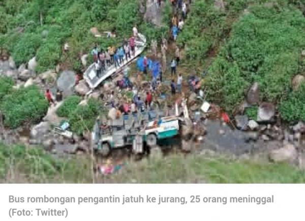 Kecelakaan Maut, Bus Rombongan Pengantin Jatuh ke Jurang! 25 Orang Tewas