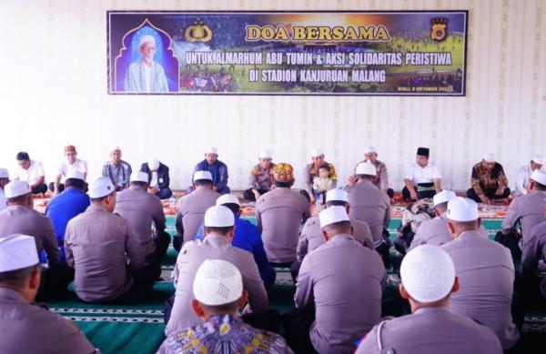 Polres Pidie Gelar Doa Bersama Untuk Alm. Abu Tumin dan Aksi Solidaritas di Stadion Kanjuruhan Malan