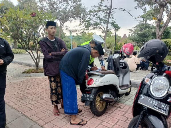 Selama Tiga Hari, Polantas Polres Probolinggo Tilang 67 Pelanggar Pada Operasi Zebra Semeru