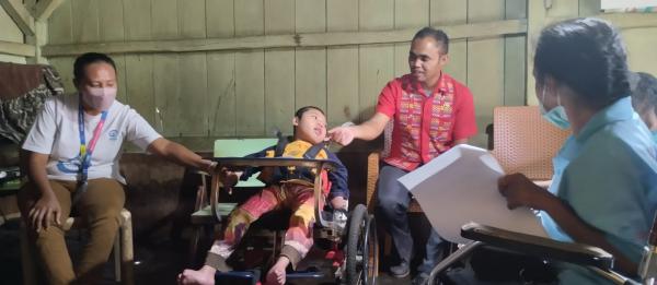 Sambangi Disabilitas di Manggarai, Ini yang Dilakukan Plan Indonesia dan Konsorsium Disabilitas