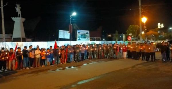 Kenang Tragedi Stadion Kanjuruhan, TNI Polri dan Masyarakat Toraja Utara gelar Doa Bersama