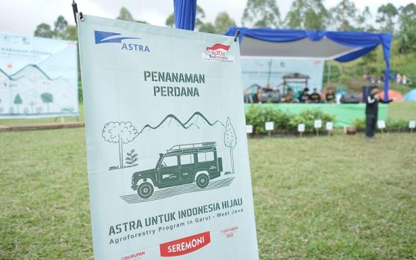 Astra Tanam 92 Ribu Pohon di Lahan Kritis Garut