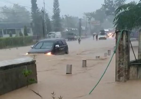 Hujan Lebat Turun, Banyumas Dikepung Banjir 