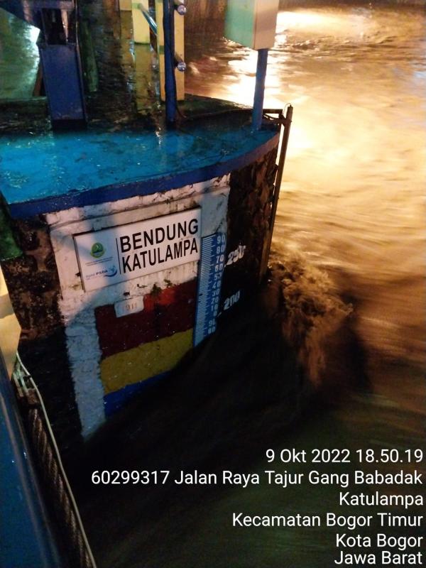 Katulampa Meluap hingga 220 Cm Masuki Siaga 1, Peringatan Bagi Kawasan Langganan Banjir di Jakarta