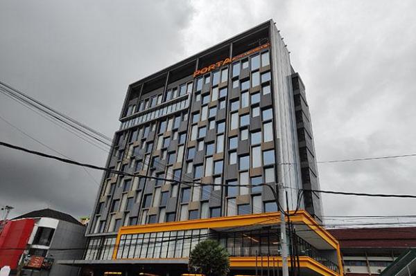 Mahasiswa UGM Ini Loncat dari Lantai 11 Hotel di Yogyakarta, Diduga Bunuh Diri