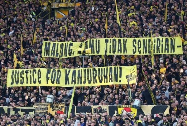 Penampakan Dukungan Suporter Dortmund untuk Aremania: Malang Kamu Tidak Sendirian!