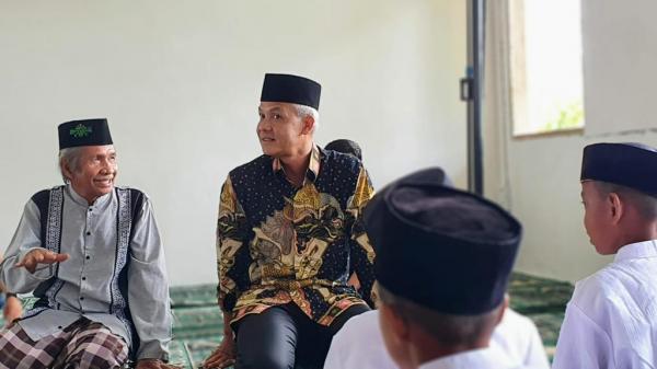 Berkunjung ke Pesantren, Ganjar Pranowo Didoakan Jadi Presiden