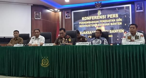 Difasilitasi Kajati, Kembalikan Klaim Asuransi Kepada Bank Banten