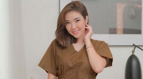 Inilah Artis - Artis Yang Jadi Single di Usia Muda, Nomor 3 Bercerai saat Hamil Muda Kini Jadi Kaya