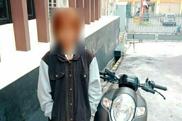 Alamak! Perempuan Usia 14 Tahun di Bitung Ditangkap Polisi karena Curi Motor