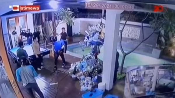 Video Rizky Billar Lempar Bola Biliar saat Lesti Kejora Hamil Viral, Begini Tanggapan Polisi