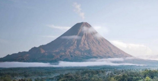Indahnya Gunung Semeru di Jawa Timur, Dijuluki Puncak Abadi Para Dewa