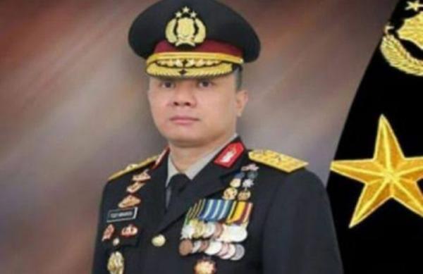 Kronologi Lengkap Penangkapan Irjen Pol Teddy Minahasa Putra