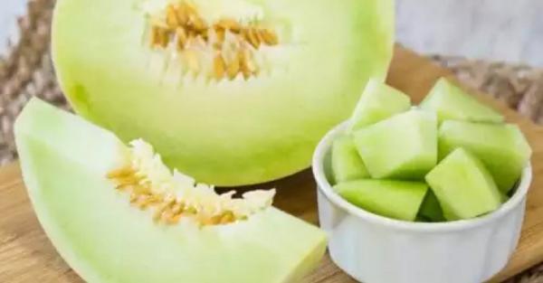 7 Cara Memilah Melon yang Matang Sempurna Tanpa Cacat