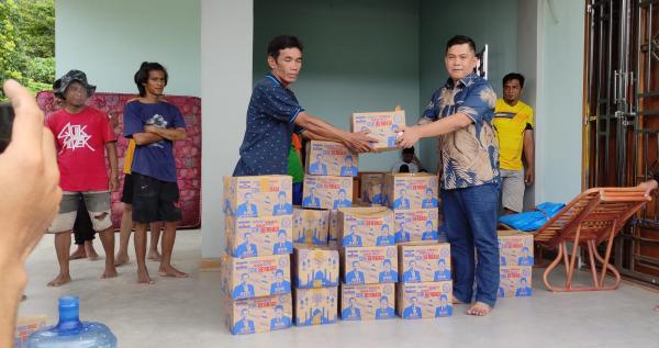 Demokrat Salurkan Bantuan untuk Korban Banjir Bandang di Mamuju