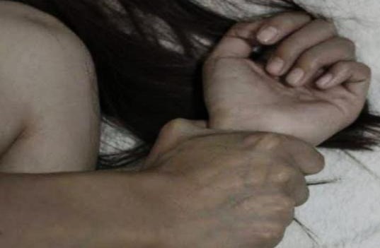 Tengah Tertidur Pulas, Ibu Muda Ini Malah Diperkosa