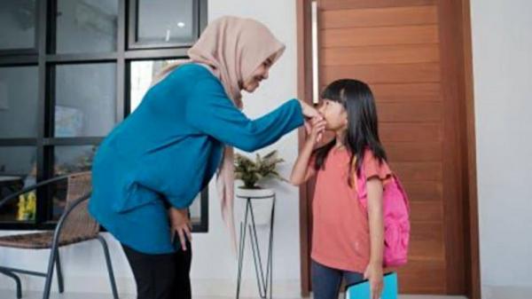 5 Cara Memperbaiki Kemerosotan Akhlak Pemuda Muslim di Era Modern