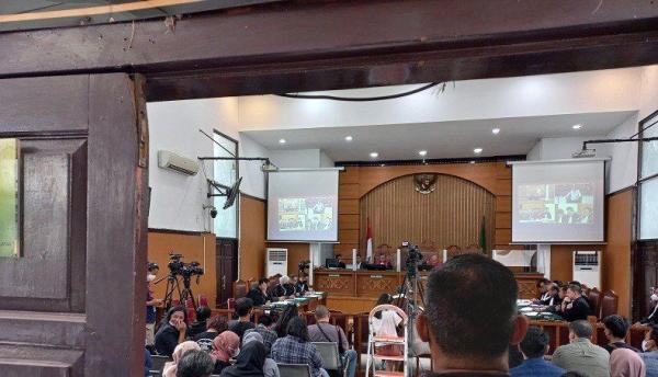 Eks Kasat Reskrim Polres Jaksel dan 6 Polisi Jadi Saksi di Sidang Hendra Kurniawan