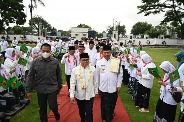 Datang ke Kebumen, Muhaimin Iskandar Dukung Kebumen Sebagai Kota Santri