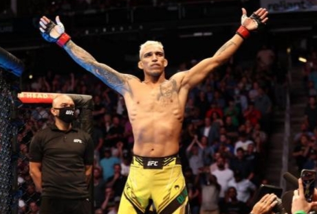 Panas! Charles Oliveira Pede Kalahkan Islam Makhachev dan Buat Sejarah di UFC 280