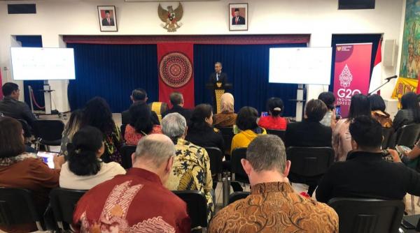 Dewi Sartika Pasande: Tetap Jaga Ikatan Emosional Diantara Diaspora Luwu Raya Toraja di Perantauan