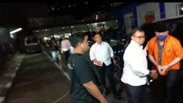 Mantan Kapolda Jatim Teddy Minahasa DItahan di Polda Metro Jaya