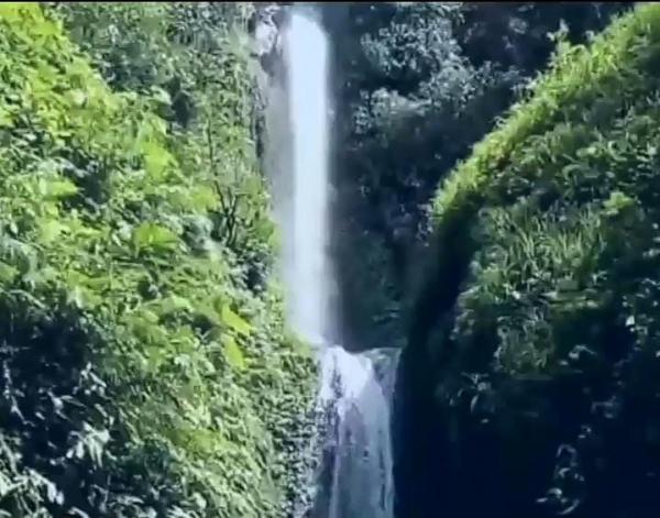 Ternyata Air Terjun Tertinggi di Provinsi Lampung ada di Way Kanan