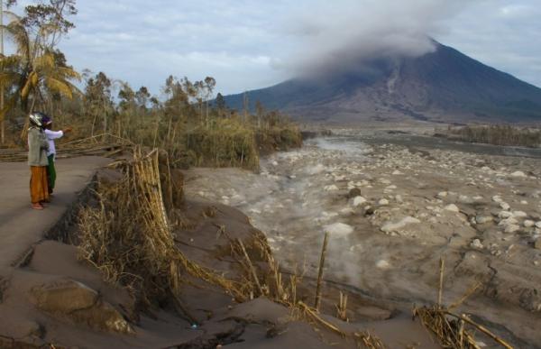 Mengerikan! Ini Mitos Gunung di Jawa Jika Meletus, dari Terbelahnya Pulau hingga Jadi Berkah
