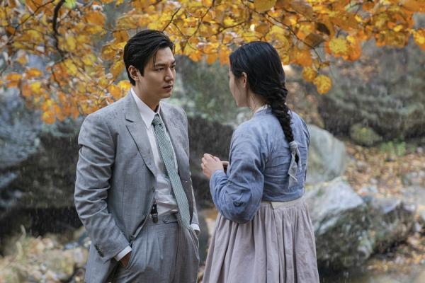 6 Drama Korea Romantis Terbaik Bikin Baper, Wajib Nonton!