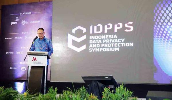 Simposium IDPPS 2002 di Yogyakarta Bahas Perlindungan Data Pribadi