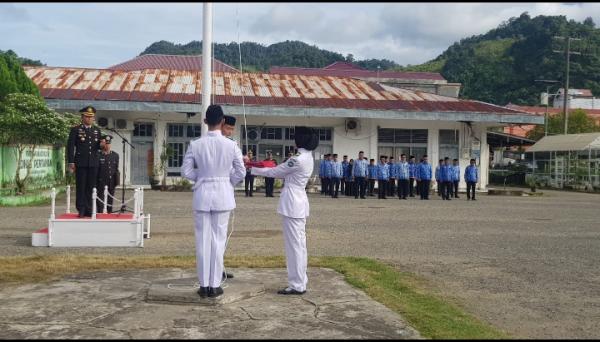 Peringatan Hari Sumpah Pemuda ke-94, Kapolres Aceh Selatan jadi Inspektur Upacara