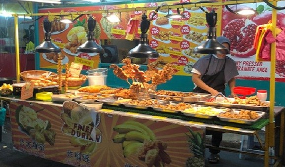 Woow Kulineran di Alor Street Food Malaysia hingga Pemulihan Pariwisata