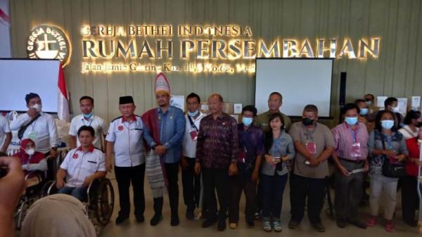 Serahkan Alkes , MPDI Harapkan Rumah Sakit di Sumatera Utara Tidak Bedakan Pelayanan Disabilitas