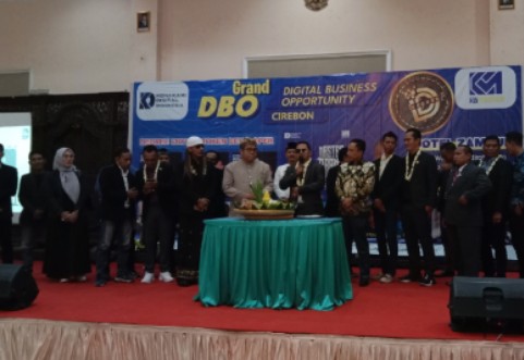 Bussines Center Cirebon Peringati 1th Anniversary