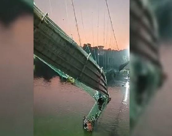 Jembatan Gantung Putus, 99 Orang Tewas dan 100 Dihilang Jatuh ke Sungai