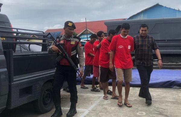 Polisi Ringkus Tiga Pengedar dan Satu Orang Pengguna Sabu di Aceh Barat