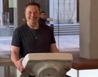 Usai Perusahaan Diakuisisi Elon Musk, Dewan Direksi Twitter Dibubarkan