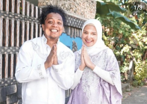 5 Komedian Indonesia Miliki Istri Cantik dan Menawan, Nomor 4 Sempat Terhalang Restu Orang Tua