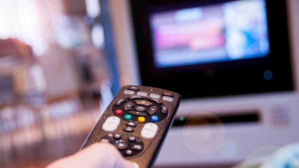 Emak-Emak Ngomel dan Serbu Akun Kominfo Karena Siaran TV Analog Dimatikan