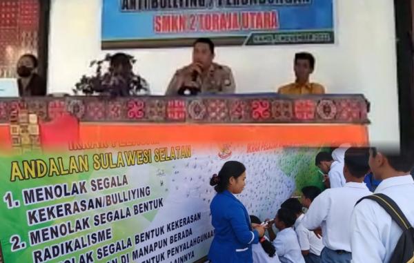 Pasca Viral Aksi Bullying, Ratusan Siswa SMKN 2 Toraja Utara Tandatangani Ikrar Pelajar Andalan