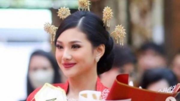 Suka Musik, Miss Indonesia 2022 Audrey Vanessa Jago Nyanyi hingga Main Biola